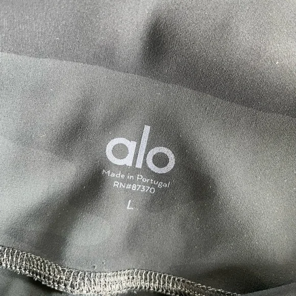 ALO Camouflage Leggings - Picture 3 of 3